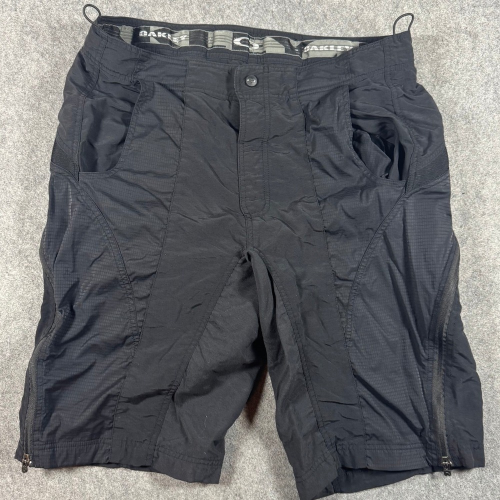 Oakley Shorts Mens XL Black Cycling Ripstop Technical Side Zip Cargo MTB Bike